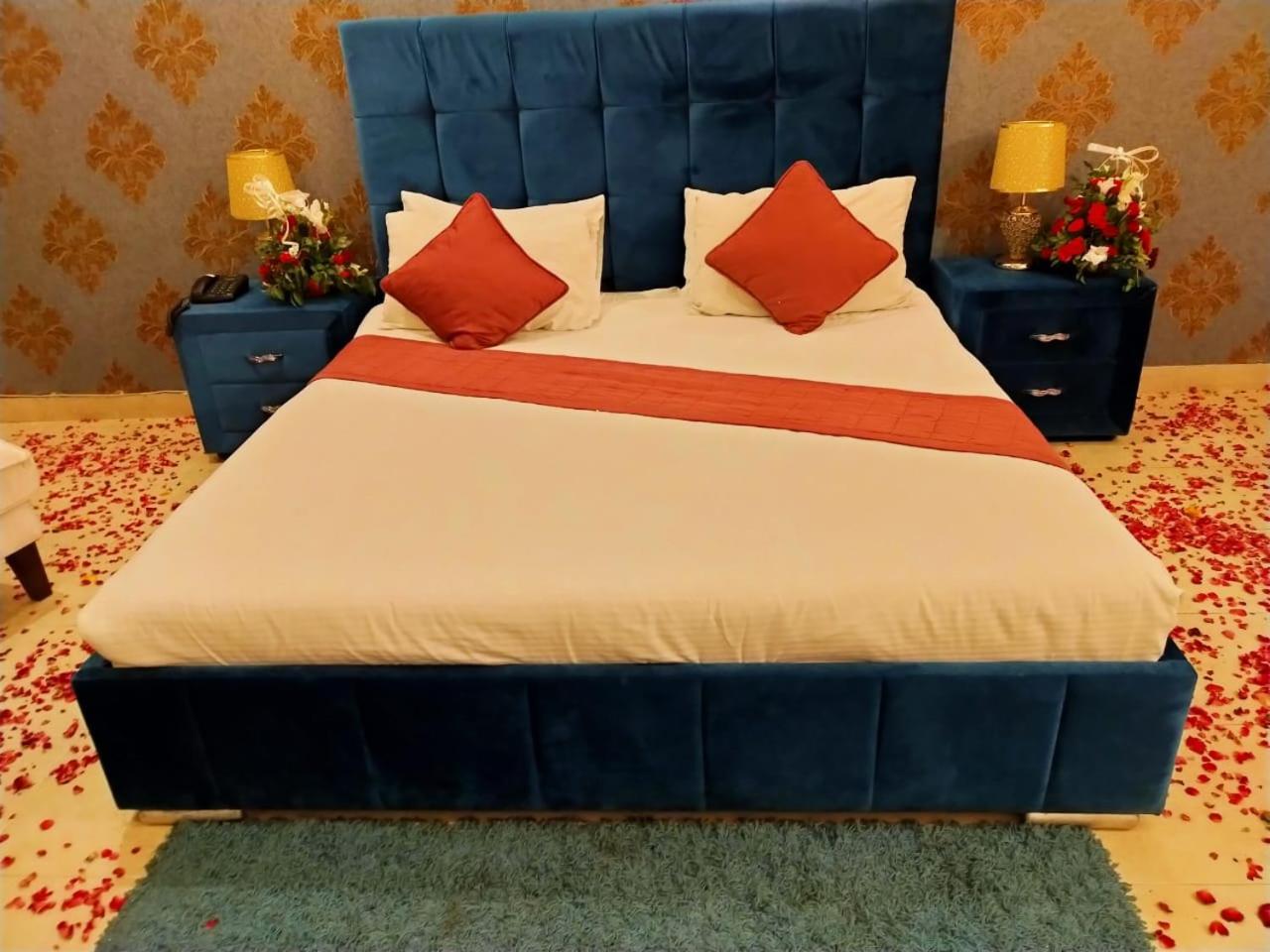 Westin Suites لاهور الغرفة الصورة